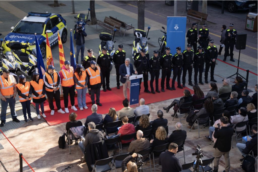 Esplugues reactiva serenos i policia de barri Presentació del paquet de mesures de reforç a la seguretat (Pau Riba/Esplugues.digital)