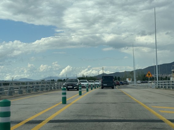 OpinióMilions d’euros per cotxes, zero per transport públic: La paradoxa de la nova B-25 al Baix Llobregat